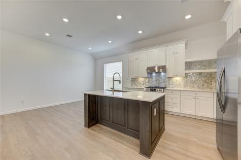 4919 Shimmer Side Drive Katy TX 77493