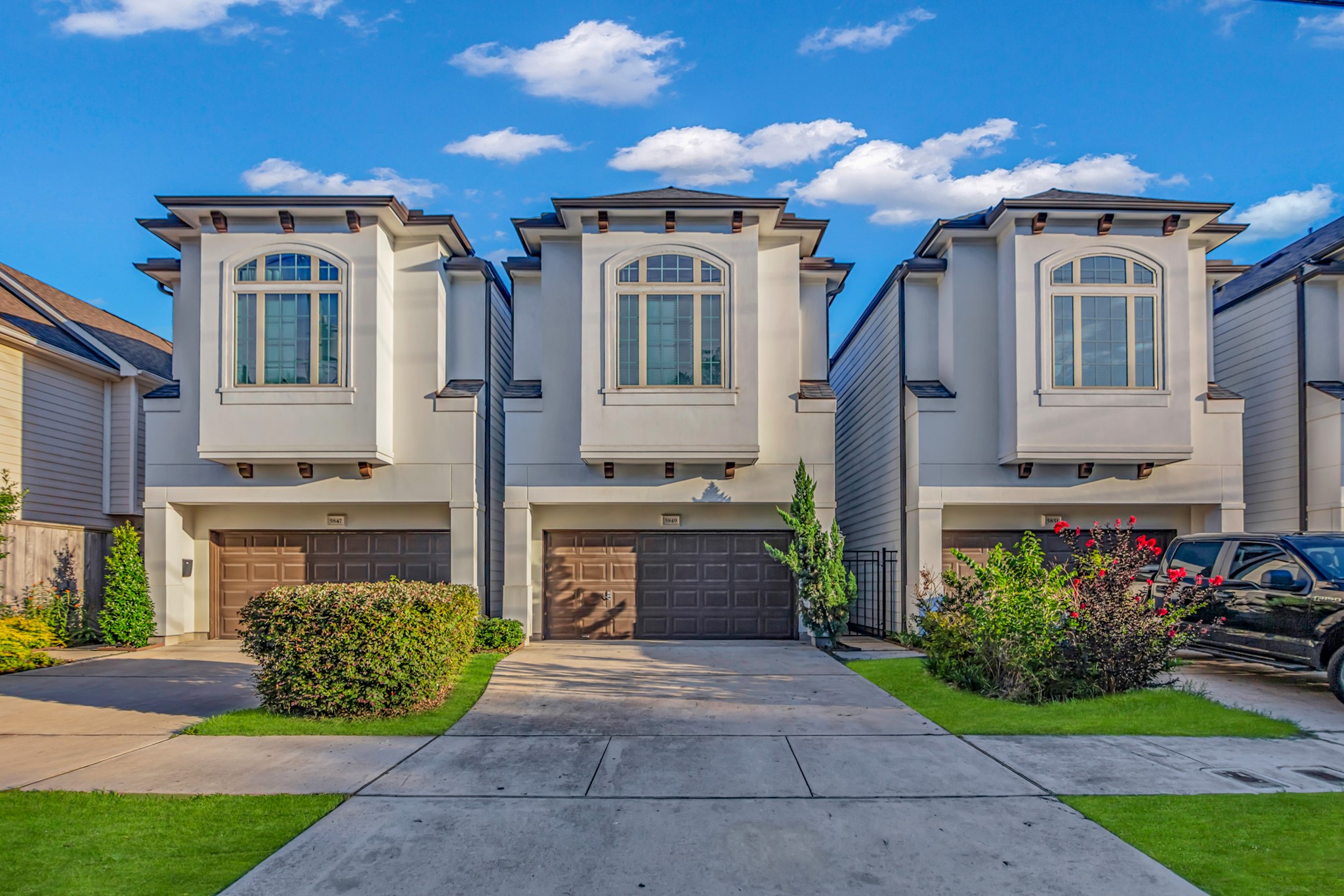 5849 Kansas Street Houston TX 77007
