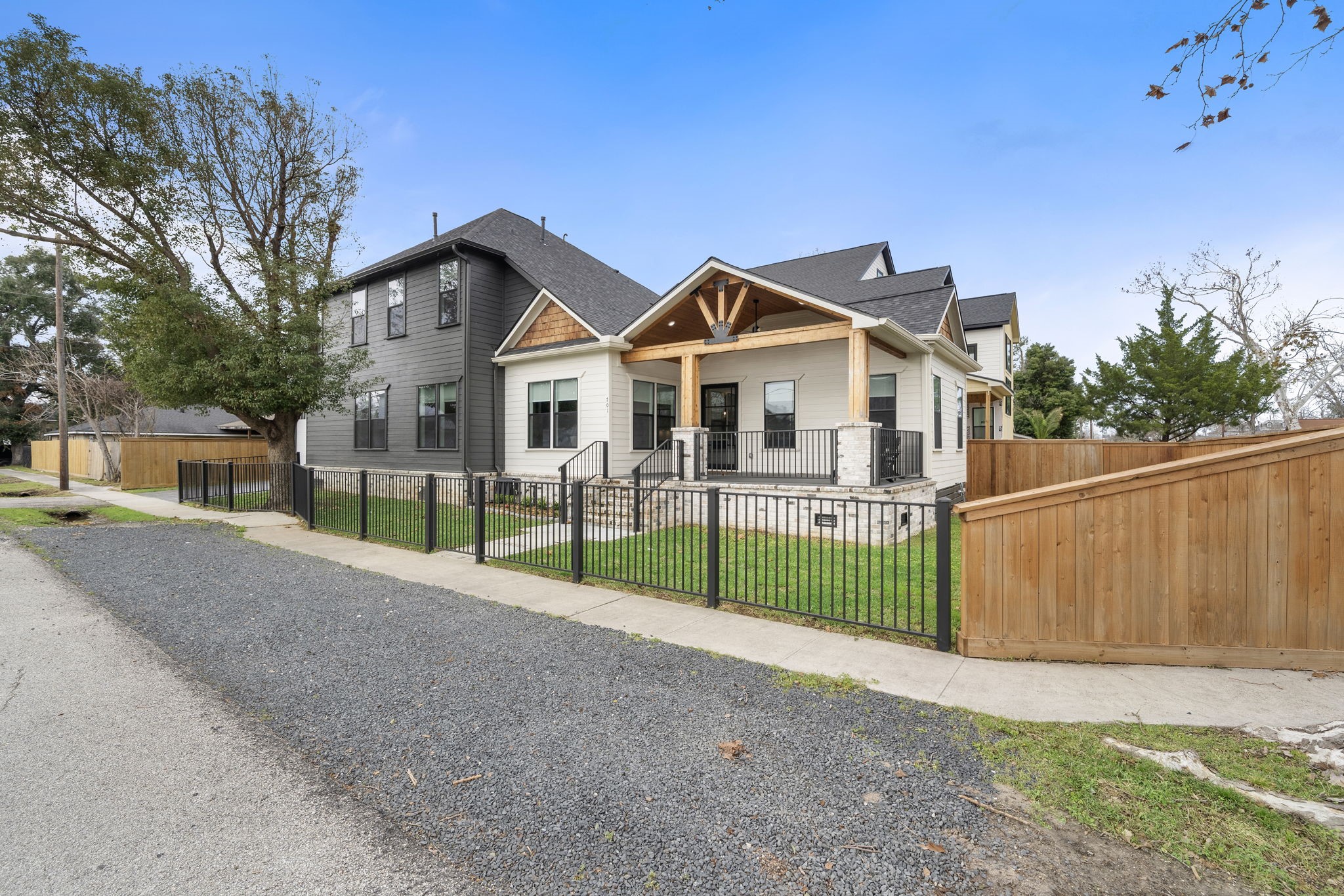 701 Archer Street Houston TX 77009