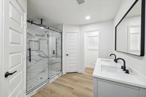 3217 Ripple Creek Circle Baytown TX 77521