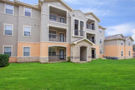 5606 Saint David Lane 160 Laredo TX 78046