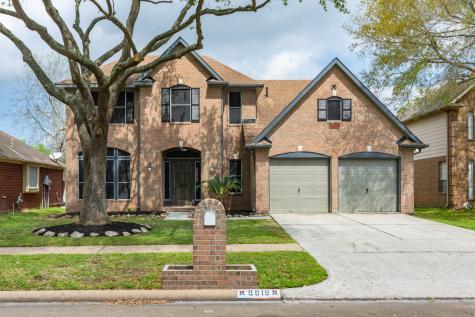 8819 Hedgestone Court La Porte TX 77571