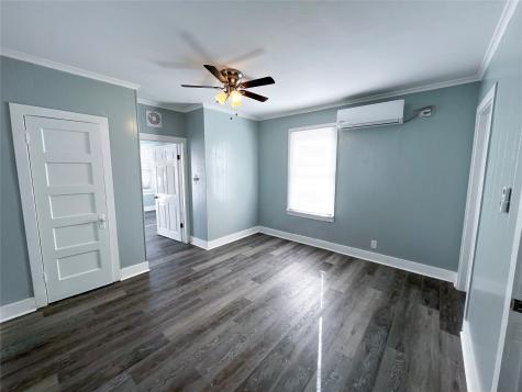 4114 Avenue S 1/2 B Galveston TX 77550