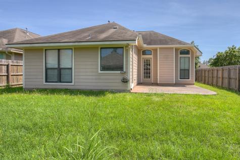 103 Garden Acres Huntsville TX 77320
