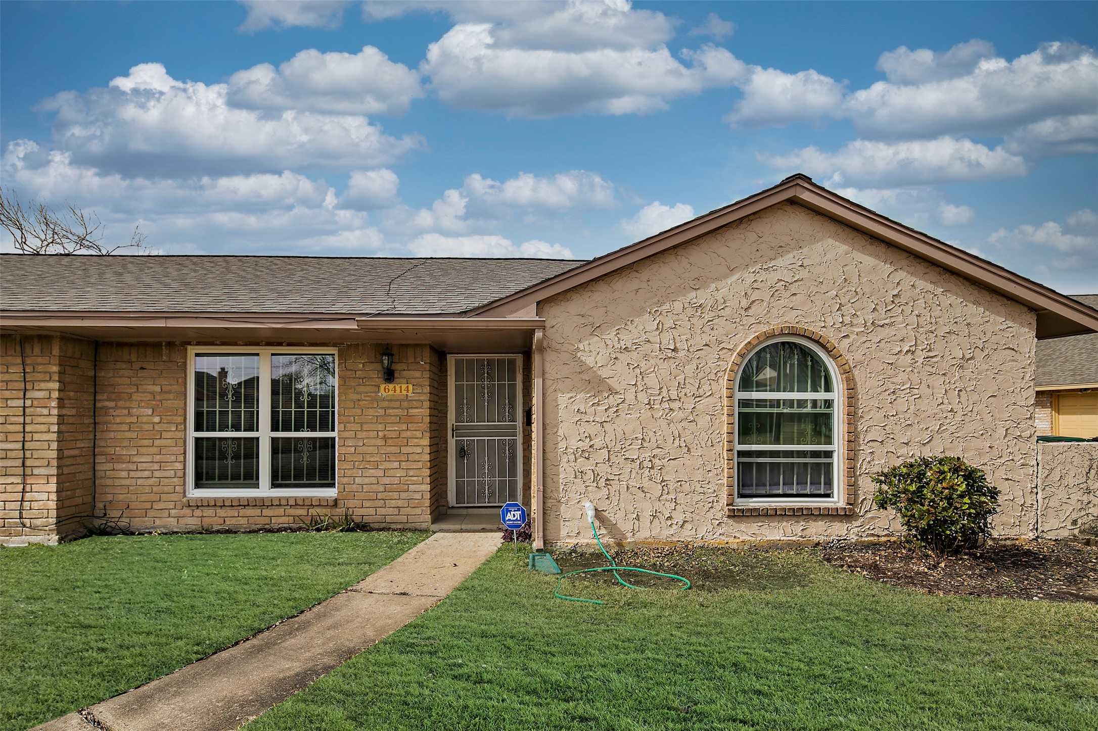 6414 S Briar Bayou Drive Houston TX 77072