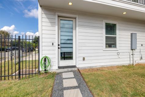 4804 Gano Street C Houston TX 77009