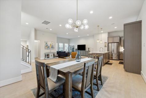 834 Fisher Street C Houston TX 77018