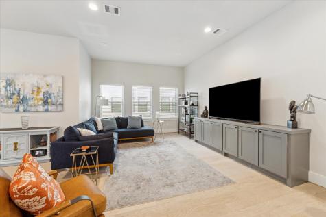 834 Fisher Street C Houston TX 77018