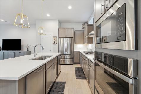 834 Fisher Street C Houston TX 77018