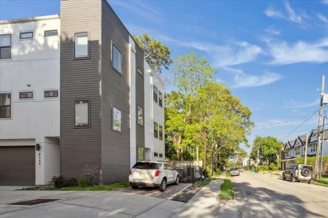 834 Fisher Street C Houston TX 77018