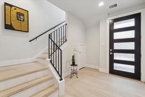 834 Fisher Street C Houston TX 77018