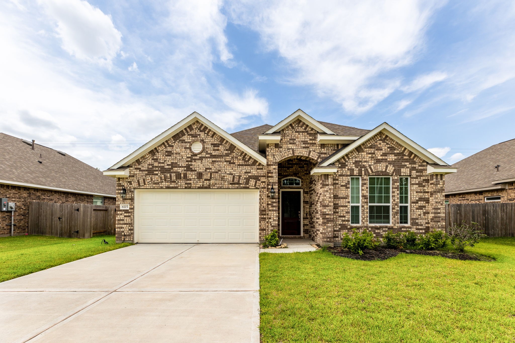 6115 Patton Lane Pearland TX 77584