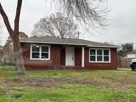 2106 Oaklawn Drive La Marque TX 77568