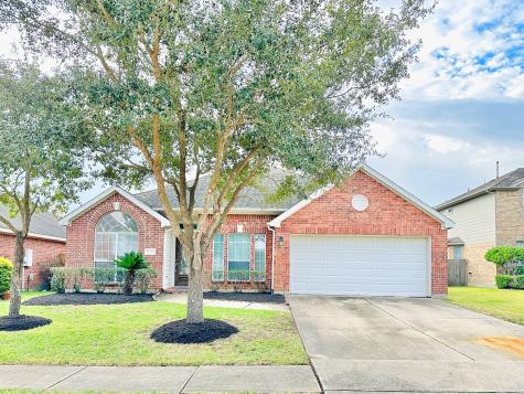 13004 Crystal Reef Place Pearland TX 77584