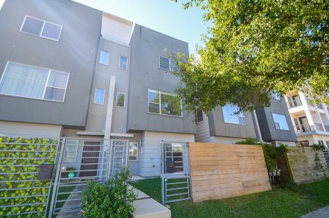 1522 Blodgett Street Houston TX 77004