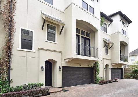5813A Kiam Street Houston TX 77007
