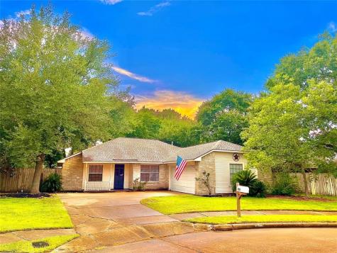 8507 Grove Park Drive Houston TX 77095