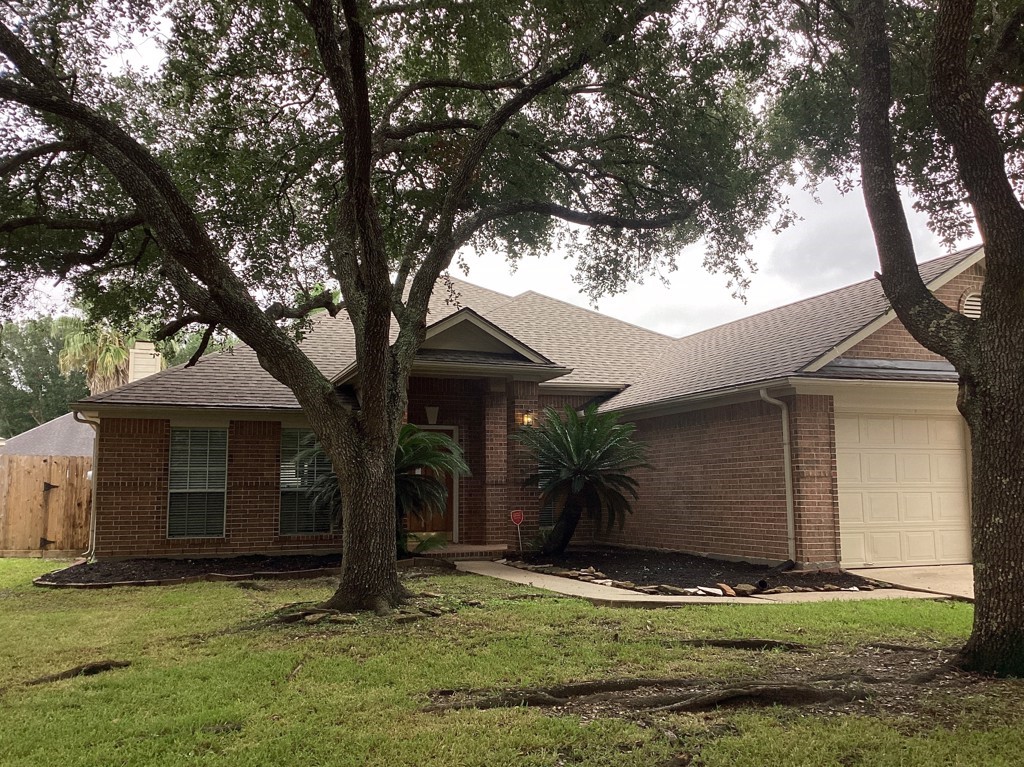 2019 Sterling Pointe Court League City TX 77573