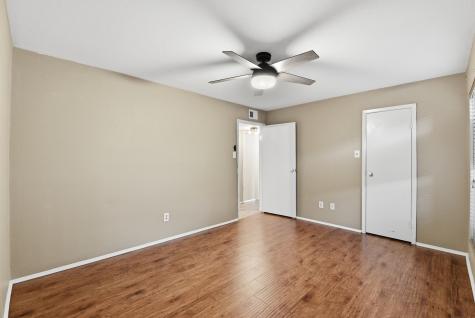 12905 Woodforest Boulevard 711 Houston TX 77015