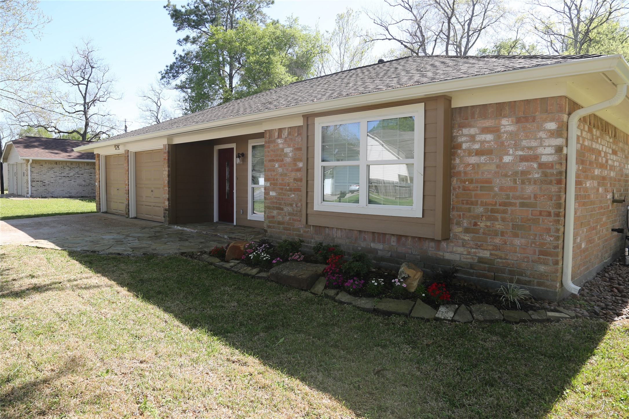 407 Peach Street Tomball TX 77375