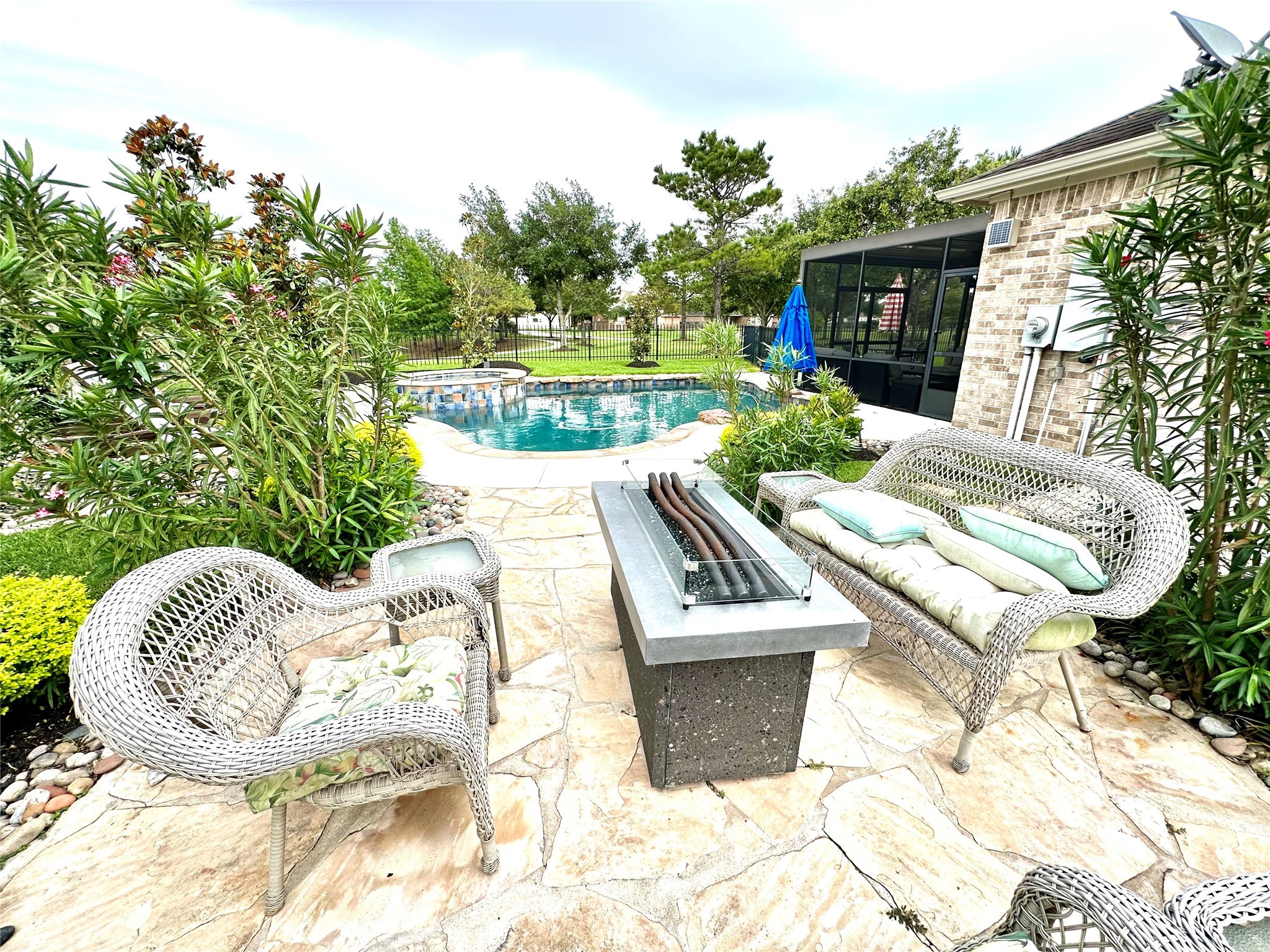 3101 Trail Hollow Drive Pearland TX 77584