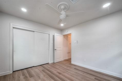 1405 Waverly Street Houston TX 77008
