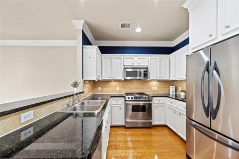 1624 W 25th Street C Houston TX 77008