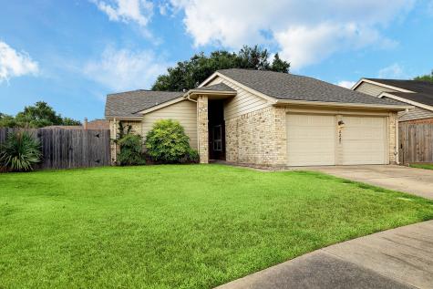 2227 Sunswept Court Sugar Land TX 77478
