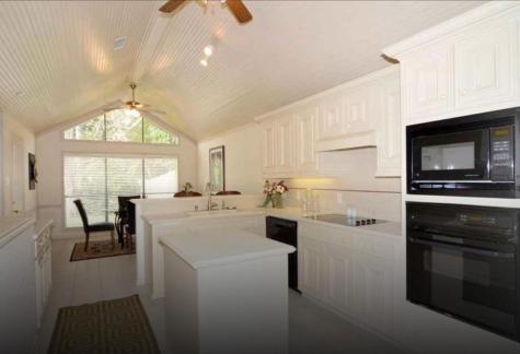 414 Live Oak Lane Friendswood TX 77546