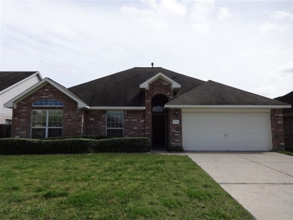 1004 Brazos Court League City TX 77573