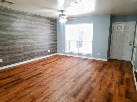 1013 Ruthven Street Houston TX 77019