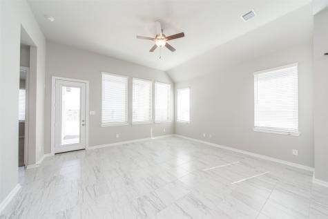 2131 Wisteria Cove Drive Brookshire TX 77423