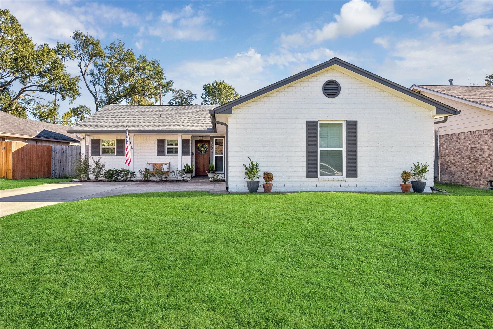 5907 Hewitt Drive Houston TX 77092