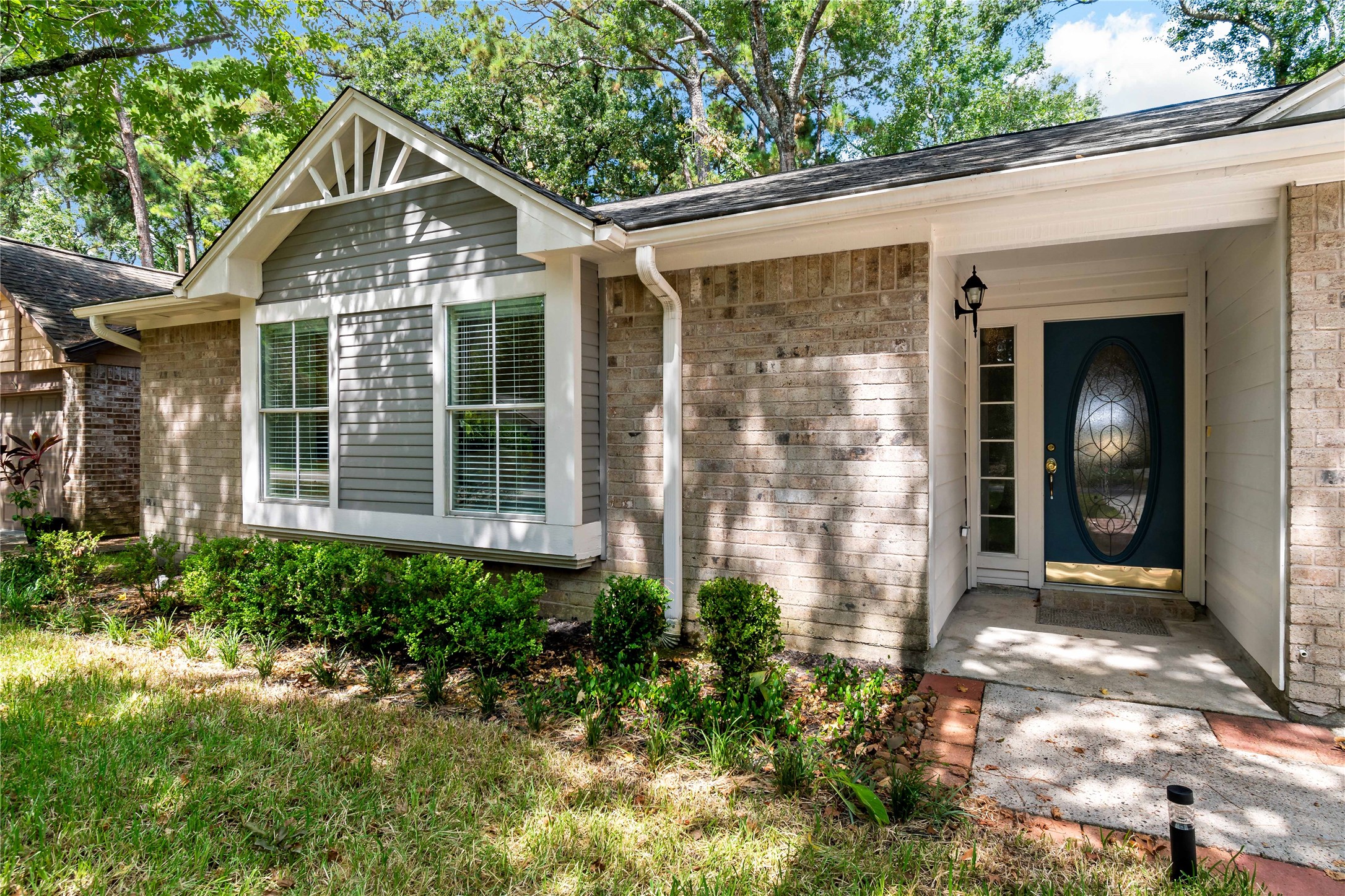 9 Brentwood Oaks Court Spring TX 77381