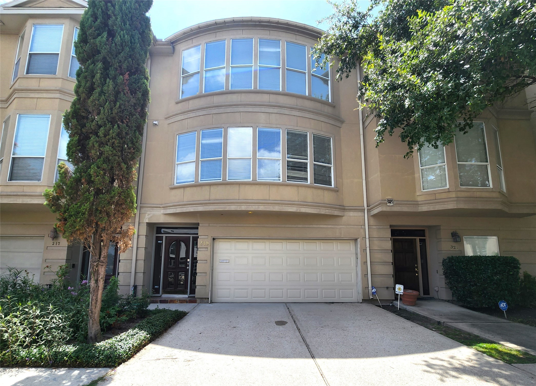 319 Birdsall Street Houston TX 77007