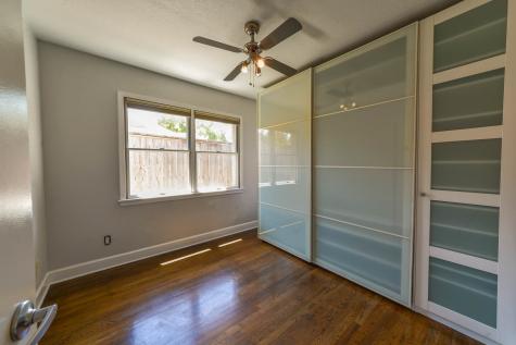 2014 Woodvine Drive Houston TX 77055