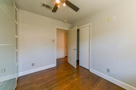 2014 Woodvine Drive Houston TX 77055