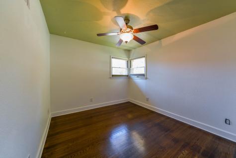 2014 Woodvine Drive Houston TX 77055