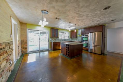 2014 Woodvine Drive Houston TX 77055