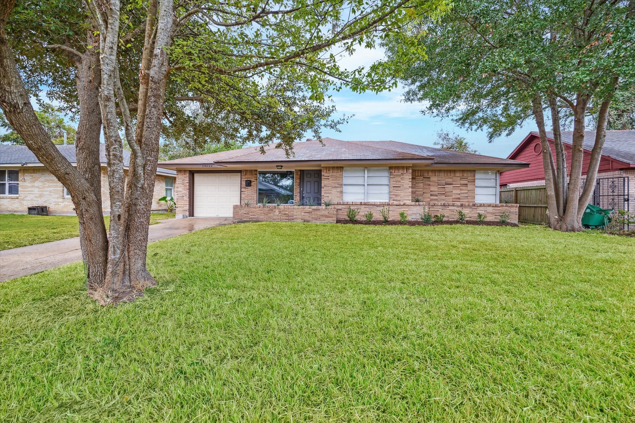 10222 Bretton Drive Houston TX 77016