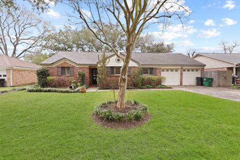 9619 Meadowbriar Lane Houston TX 77063