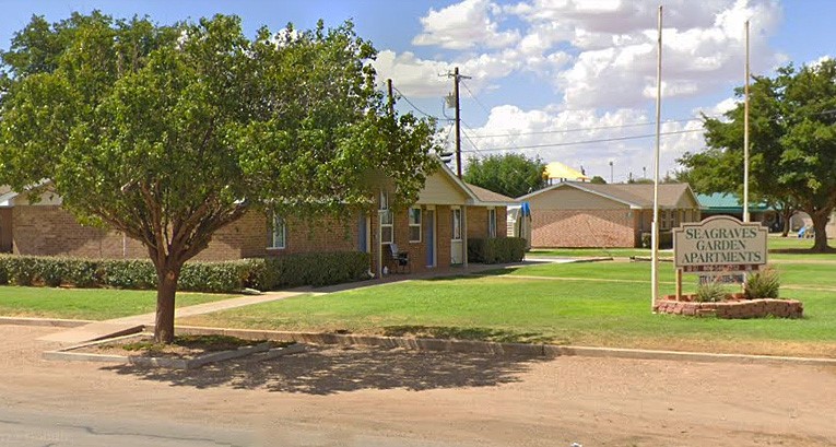 1100 12th Street Seagraves TX 79359