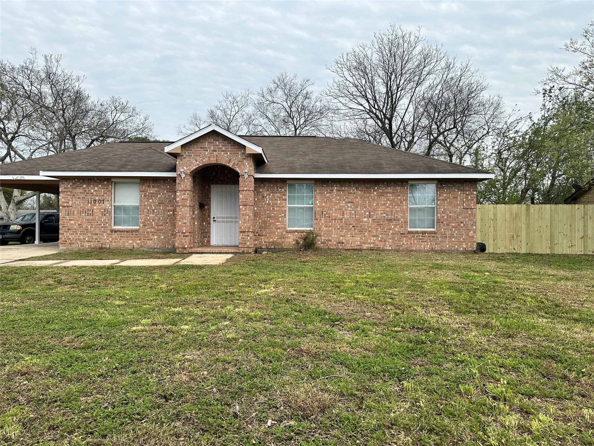 11007 Glenhollow Drive Houston TX 77048