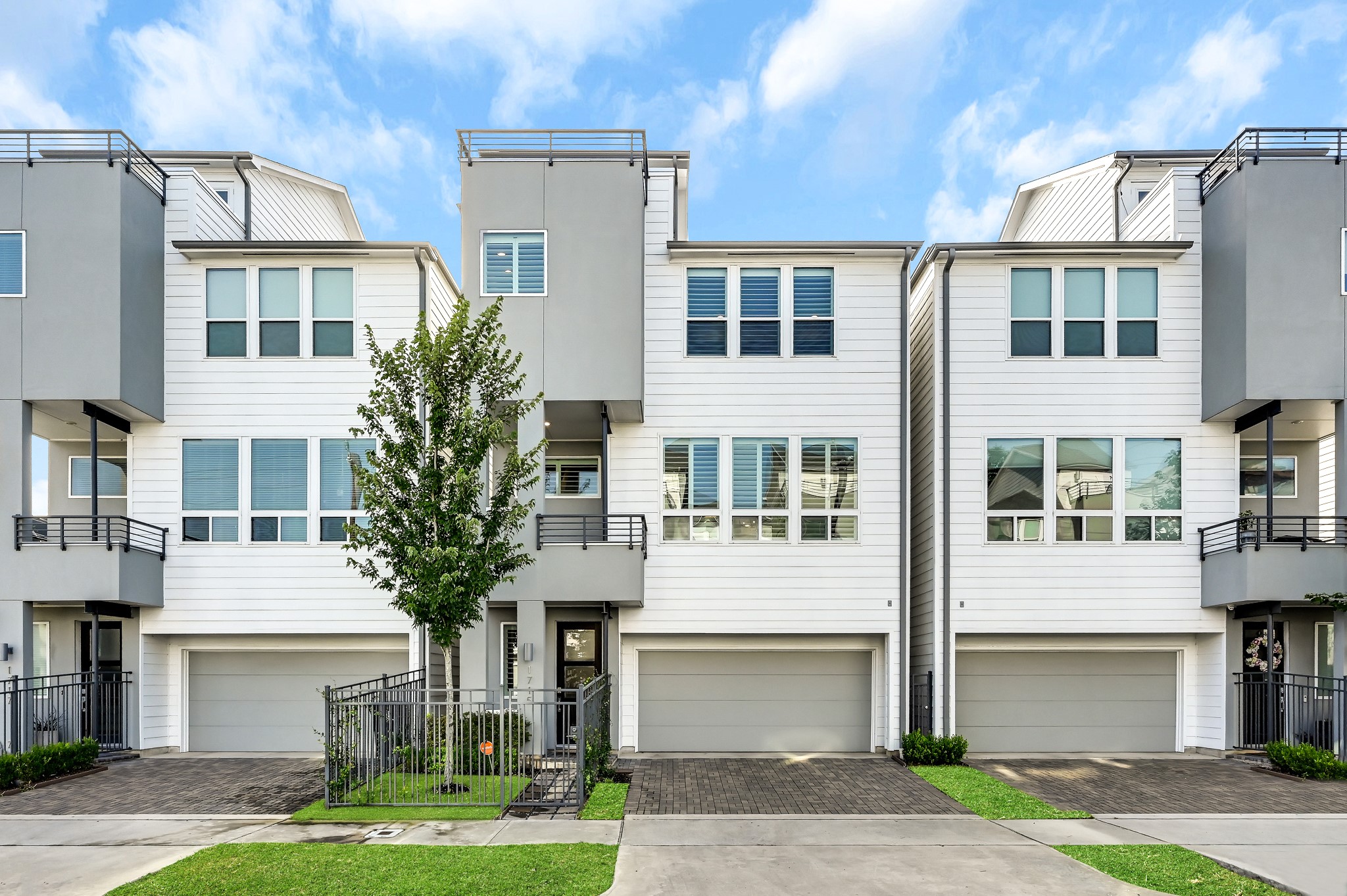 1715 Goliad Street Houston TX 77007