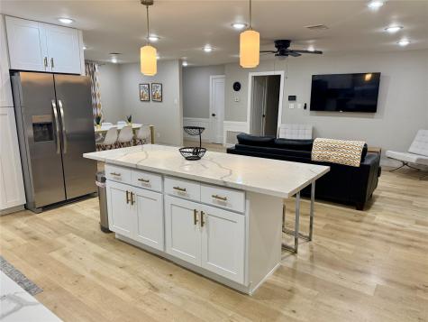 5455 Birdwood Road Houston TX 77096
