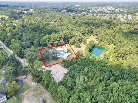 8402 Matthews Lane Magnolia TX 77354