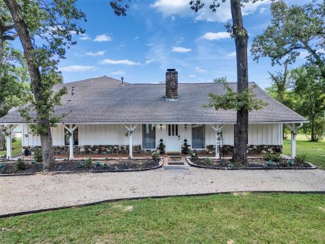 8402 Matthews Lane Magnolia TX 77354