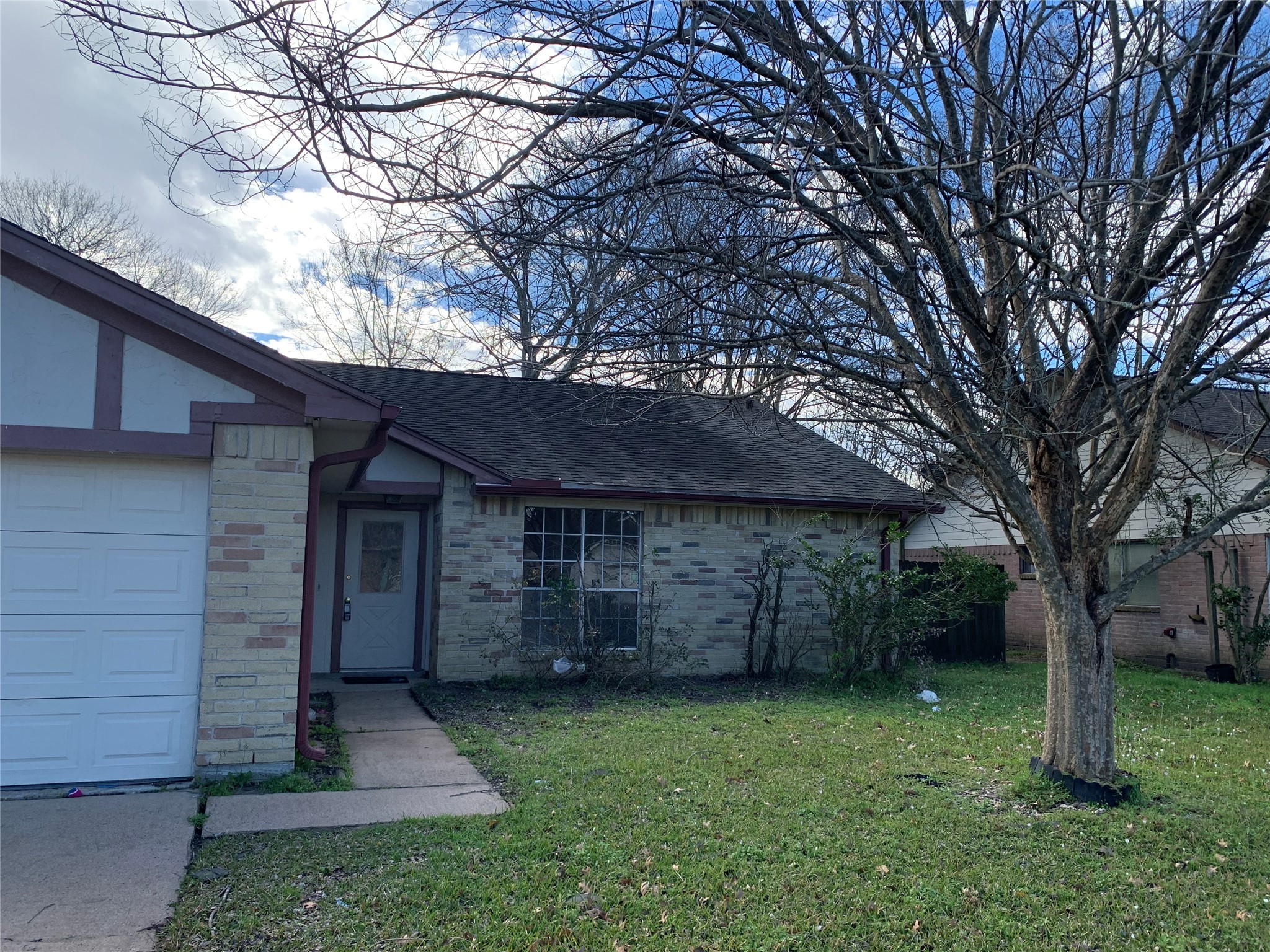 2511 Radcliffe Drive Sugar Land TX 77498