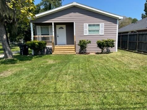 8019 Hamlet Street Houston TX 77078
