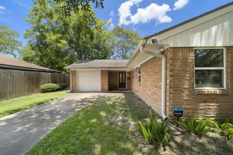 4306 Warm Springs Road Houston TX 77035